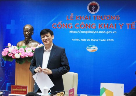 GS.TS Nguyễn Thanh Long, Bí thư Ban cán sự Đảng, Bộ trưởng Bộ Y tế phát biểu tại buổi Lễ